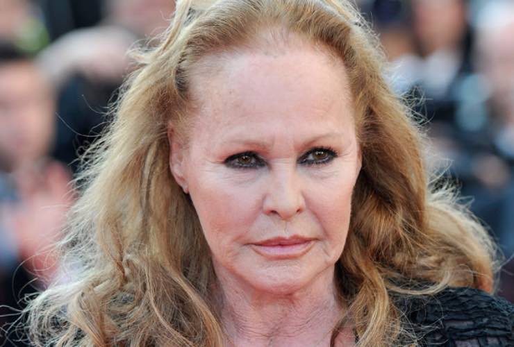 AresGate, Ursula Andress: «Trovo ripugnante che, pensando di restare sulla cresta dell’onda, certi personaggi inventino storie assurde come quelle di una setta»