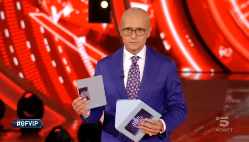 Ascolti TV | Venerdì 9 ottobre 2020. Tale e Quale Show 18.9%, il Grande Fratello Vip si ferma al 16.5%