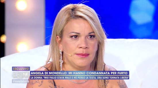 Non è la D’Urso, Angela di Mondello svela: «Ho rubato in un negozio. L’ho fatto per mio figlio morto»
