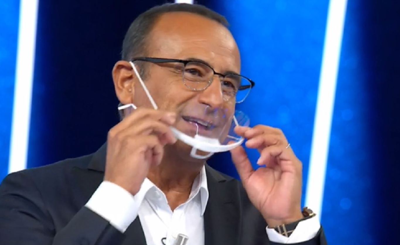 Covid, mascherine trasparenti in tv: il no degli scienziati. «Non proteggono, cattivo esempio»