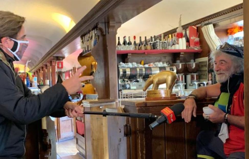 Mauro Corona fuori da Cartabianca: «Franky Di Mare chiarisci questo tuo cambiamento. Mi chiamavi fratello»