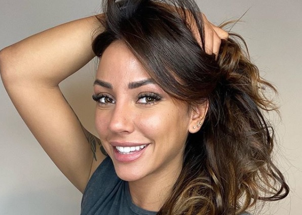 GF Vip, Selvaggia Roma prima nega e poi confessa: «Sono io ad essere positiva al Covid»