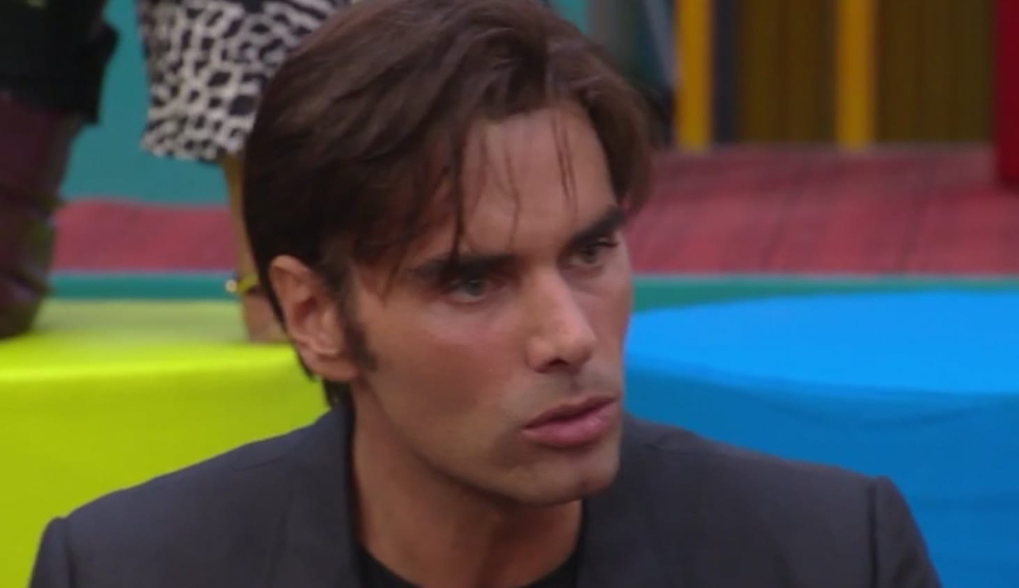 GF Vip 5, Massimiliano Morra: «Non c’è mai stata nessuna storia d’amore tra me e Adua. Non sono omosessuale». Lei si scusa per l’outing ma qualcosa non quadra