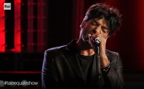 Tale e Quale Show 2020: Pago vince la terza puntata. Raffaella Carrà chiama in diretta per Carmen Russo (che finisce penultima). Classifica e imitazioni