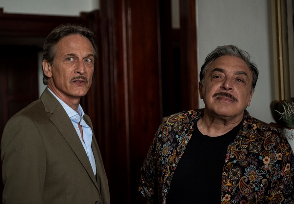 Palinsesti Mediaset, festività 2020/2021. Bocci raddoppia tra Fratelli Caputo e Viaggio nella Grande Bellezza