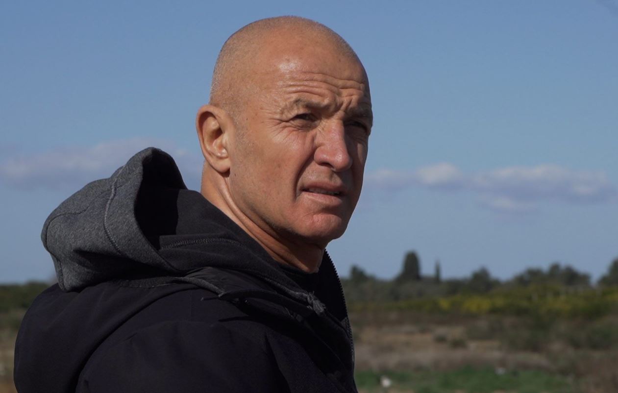 Che ci faccio qui: stavolta Iannacone racconta la corporeità