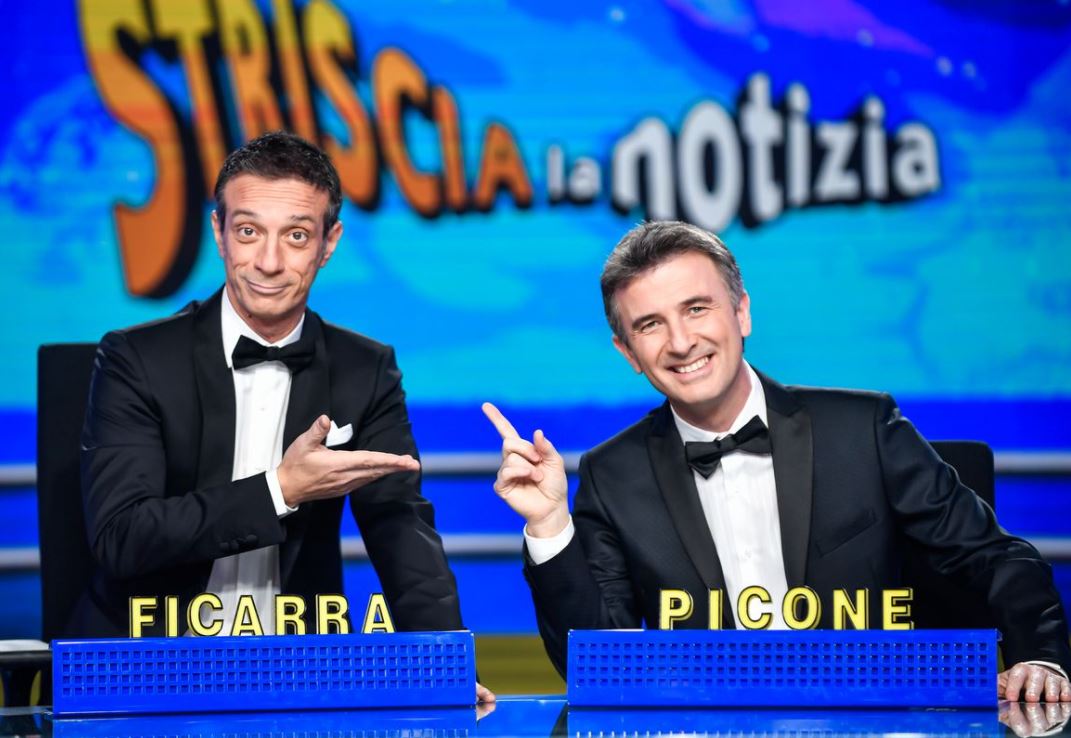 Striscia la Notizia: Ficarra e Picone lasciano dopo 15 anni. L’annuncio in diretta – Video