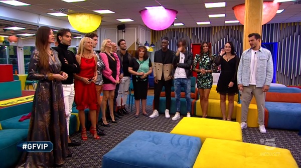 GF Vip 5, quindicesima puntata – Barbara D’Urso scherza: «Alfonso lascia il Grande Fratello perché è mio». In 5 al televoto