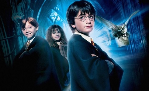 Programmi TV di stasera, giovedì 12 novembre 2020. Su Canale5 torna la saga di «Harry Potter»