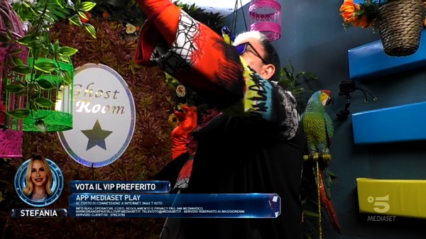Malgioglio nella Ghost Room - GF Vip 5