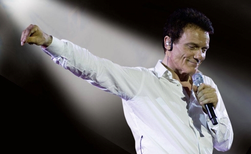 Qui e Adesso: su Rai3 arrivano le emozioni in musica di Massimo Ranieri