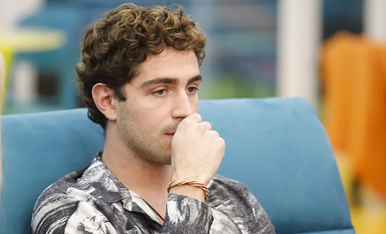 GF Vip 5, Maria Teresa Ruta a Zorzi: «E’ offensivo se dico che in questa casa ci sono 6 donne, 6 uomini e 1 gay?»