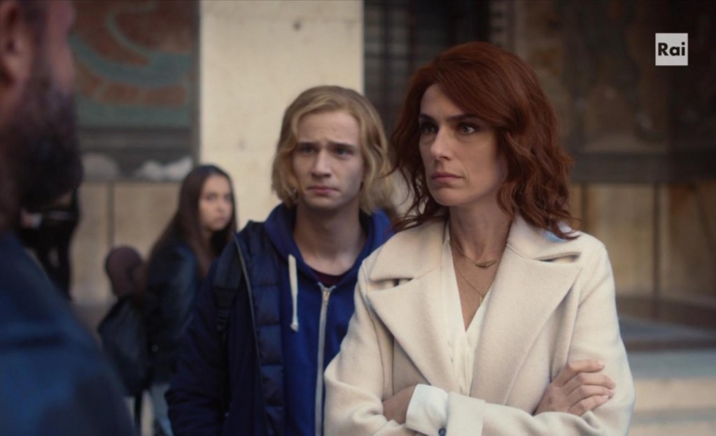 Vite in Fuga: un racconto esagerato ma convincente (parrucche a parte!)