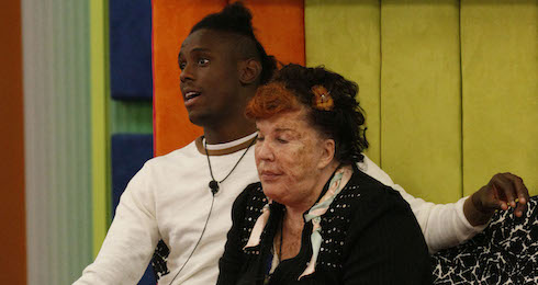 GF Vip, la Contessa mena Enock: «Gli ho dato due schiaffoni e una gomitata». E racconta di quando mandò all’ospedale l’ex marito insanguinato – Video