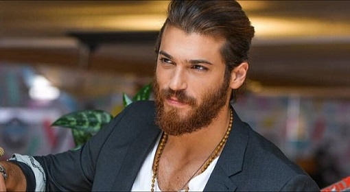 Can Yaman è Sandokan nella nuova serie Lux Vide