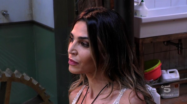Cecilia Capriotti nel cucurio - GF Vip 5