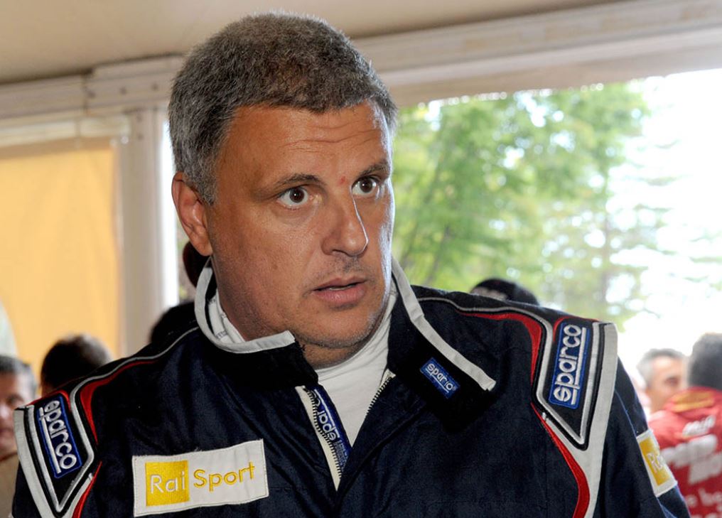 «Donna nanak tutta Tanak»: polemica sul telecronista di Rai Sport. Le scuse della testata