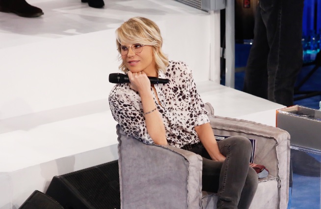 Canale 5, i programmi del daytime si fermano per Natale. Ecco quando ripartono