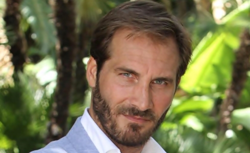 Un Posto al Sole, anticipazioni: Alberto seduce Barbara e umilia Marina