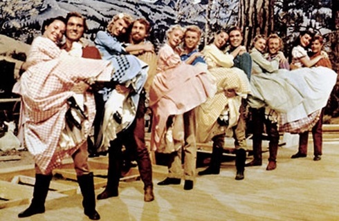 Sette Spose per Sette Fratelli: anche Rete4 ha il suo film di Natale. Sette curiosità sulla celebre commedia musicale