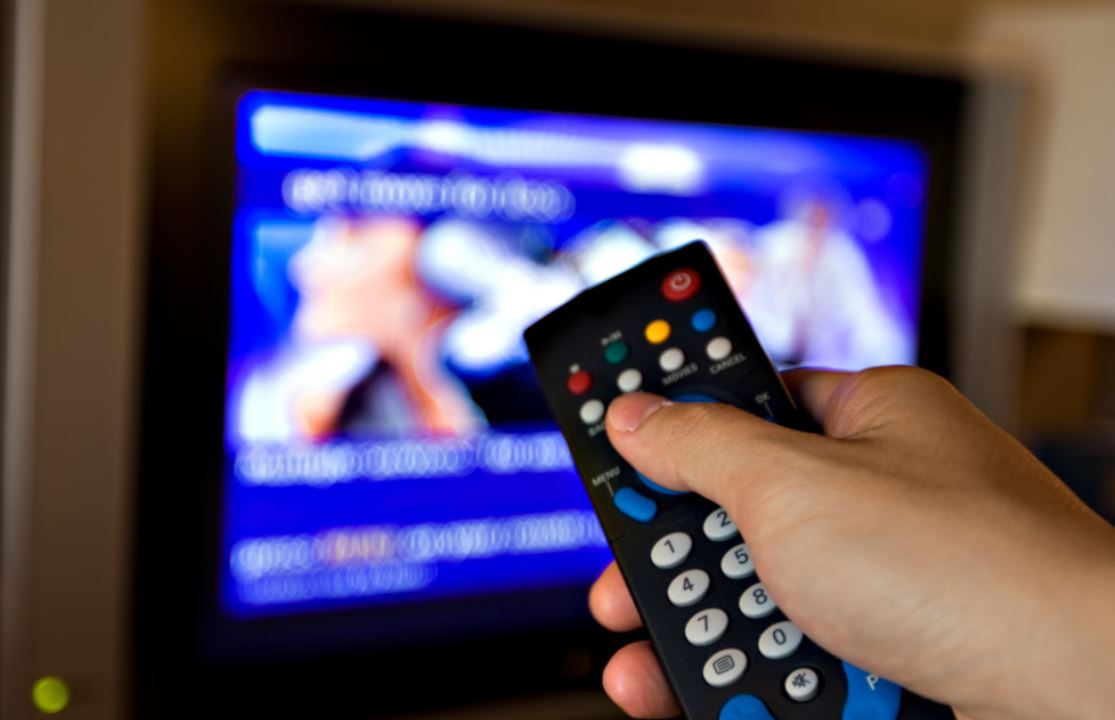 Ascolti TV 2020: Rai1 primeggia, Canale5 insegue. Rai3 cala in prime time, sale Rete4