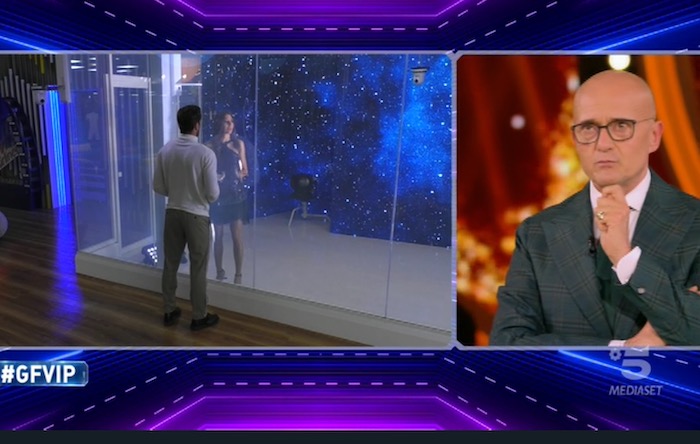 Ascolti TV | Lunedì 14 Dicembre 2020. In 4 mln (17%) per Julia Roberts, GF Vip 3,3 mln – 20%. In crescita Forum (18.2%) e Vita in Diretta (17.5%)