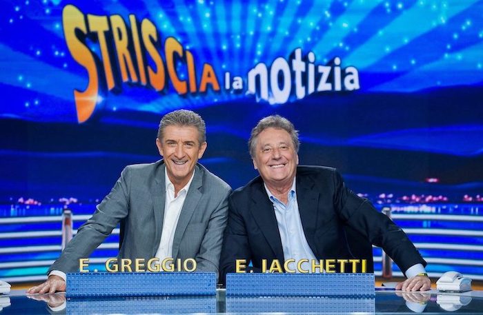 Striscia la Notizia: tornano Greggio e Iacchetti. Quella volta che a condurre fu Mauro, il fratello di Enzo…