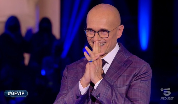 Ascolti TV | Venerdì 4 dicembre 2020. The Voice Senior (4,2 mln – 18.86%) batte GF Vip (3,4 mln – 18.52%). Cala Crozza (5.75%), la finale di Bake Off al 3.95%