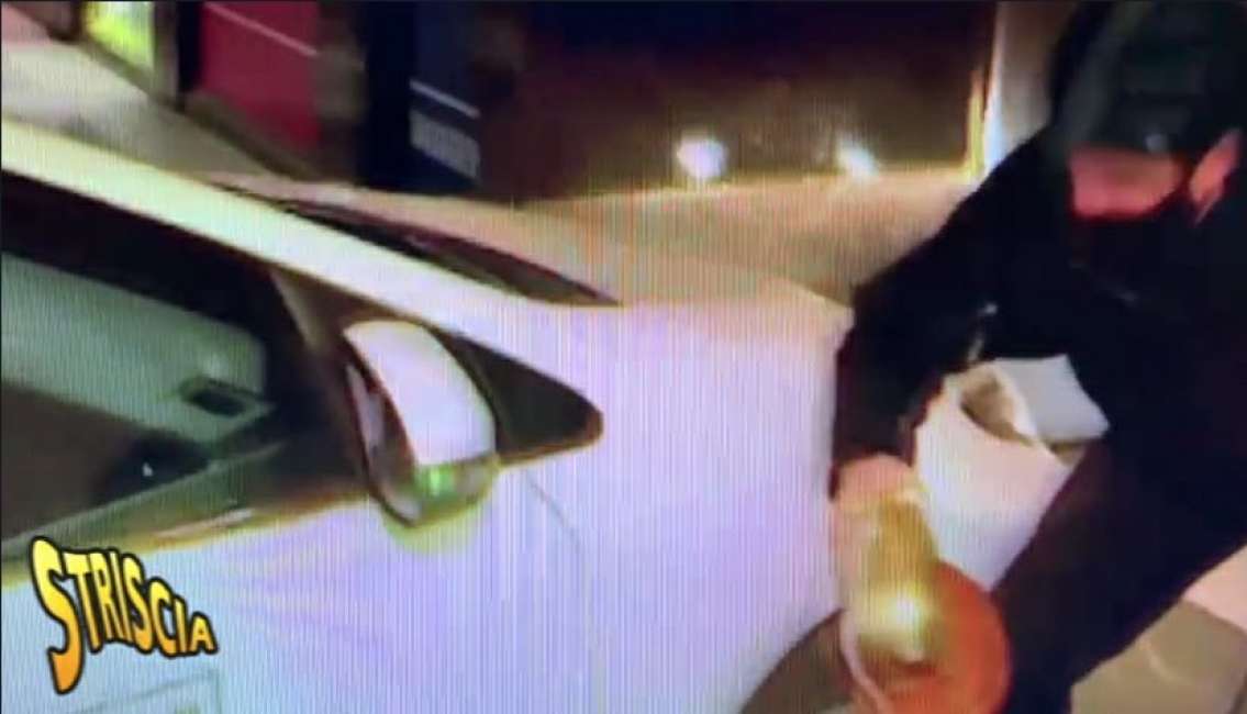 Tapiro d’oro a Roberto Bolle: Staffelli finisce in ospedale