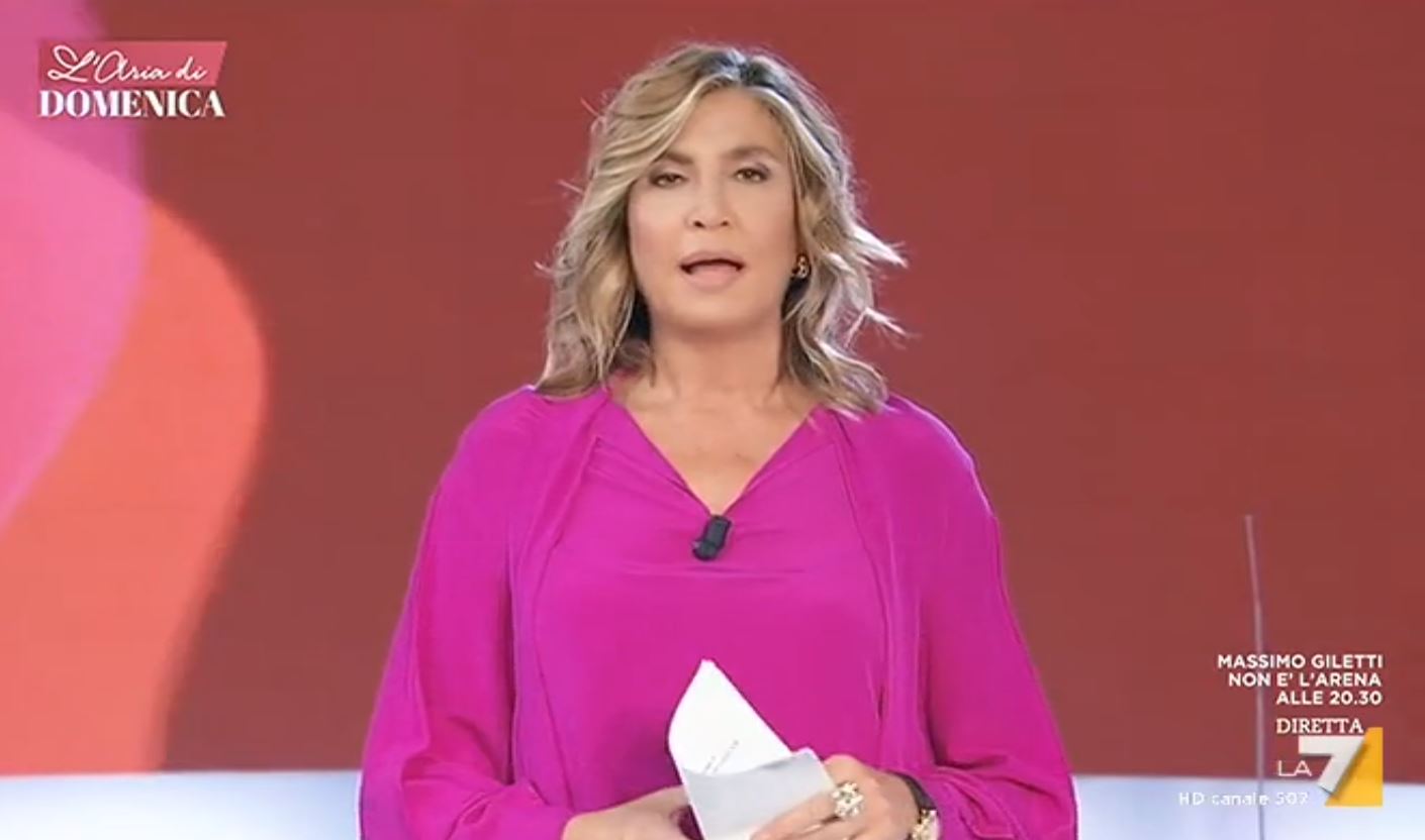 «L’Aria di Domenica» sospesa per i bassi ascolti