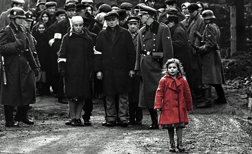 Programmi TV di stasera, domenica 24 gennaio 2021. Su Rete4 «Schindler’s List»