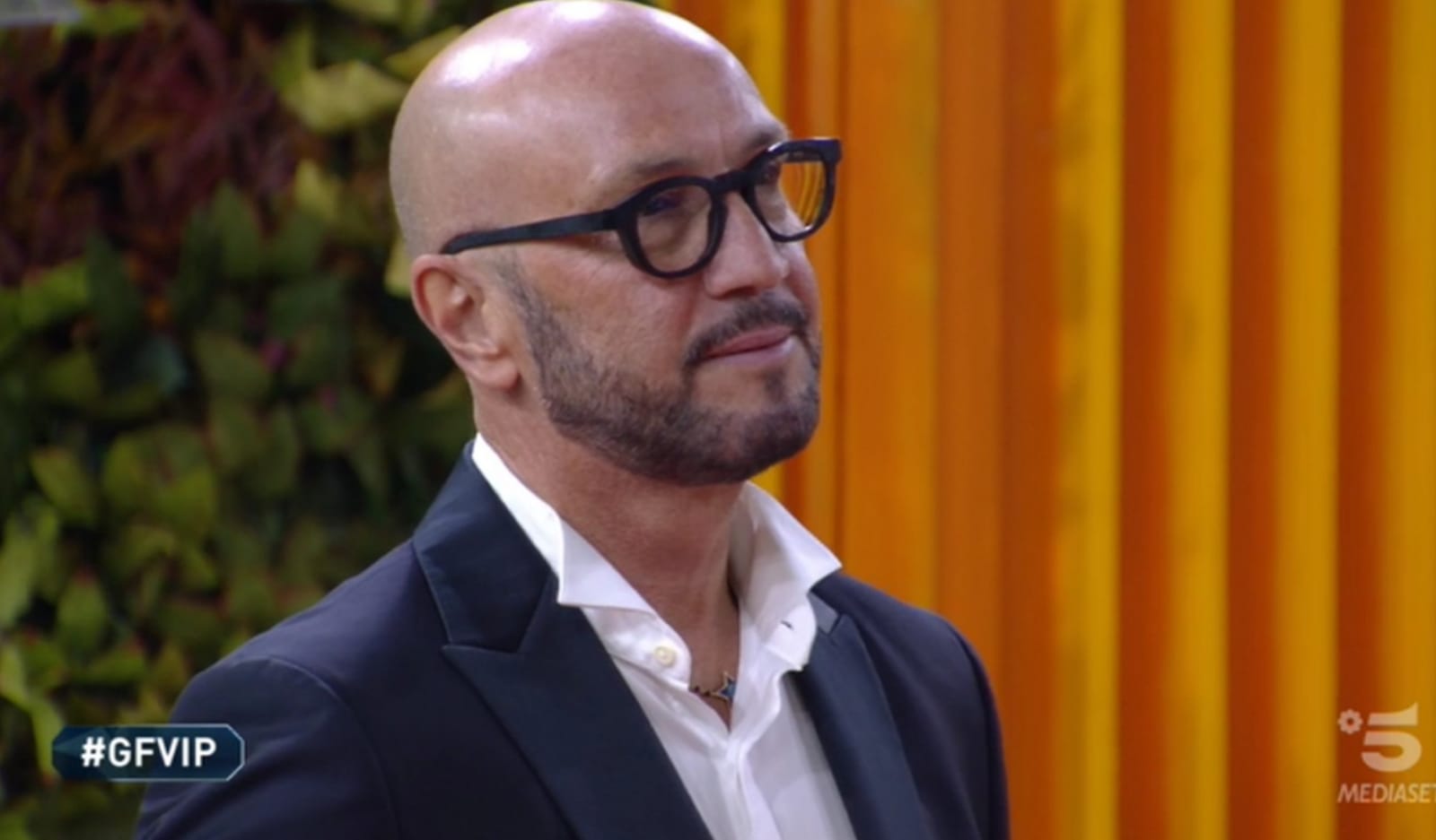 GF Vip 5, Andrea incontra il padre. Walter Zenga è freddo ma apre uno spiraglio: «Quando esci, ti aspetto. Il passato non conta più nulla» – Video