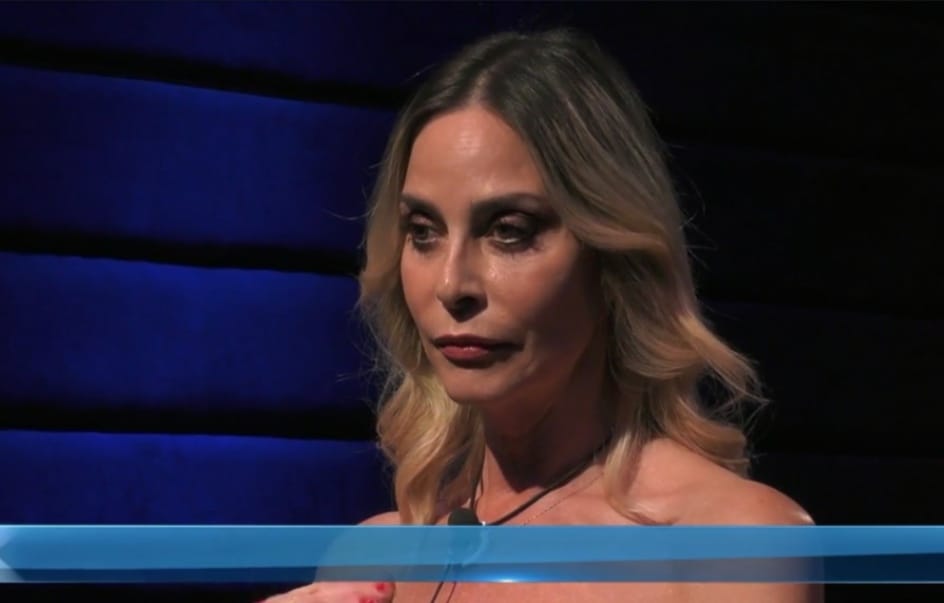 GF Vip 5, Stefania replica all’accusa di tradimento di Andrea Roncato: «Avevo incontrato un’altra persona ma il nostro matrimonio era già finito»