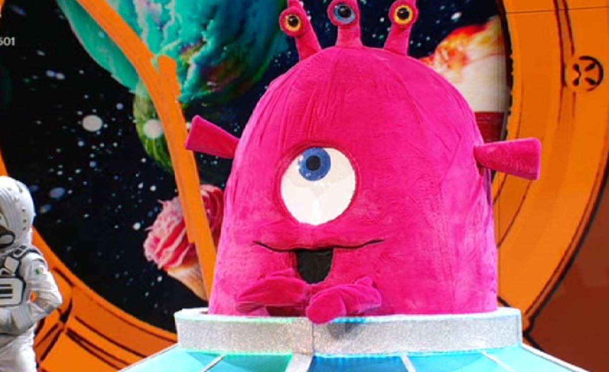 Il Cantante Mascherato: Baby Alieno torna in gara con una nuova identità