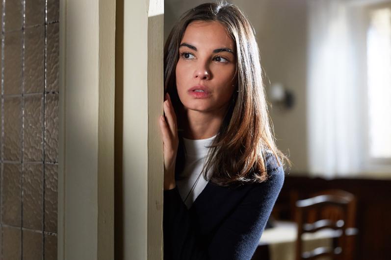 Ascolti TV | Giovedì 25 febbraio 2021. Che Dio ci Aiuti senza rivali (22.7%), Zalone spolpato (8.2%). La Pupa e il Secchione chiude al 7.4%, sprofondano Panariello e Giallini (3.7%)