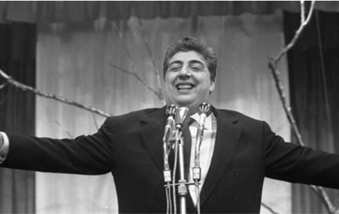 Da Gino Bramieri al Principe Emanuele Filiberto, tutti gli «outsider» del Festival di Sanremo