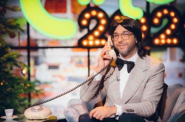 Programmi TV di stasera, martedì 23 febbraio 2021. «A Grande Richiesta» ci riprova con Ricchi e Poveri, Carlo Conti e il russo Ivan Urgant