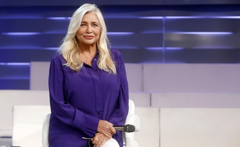 Domenica In… onda da Sanremo. Storia e curiosità sull’appuntamento post festivaliero nato nel 1984