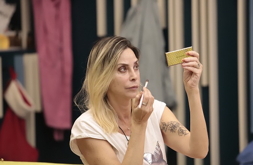 GF Vip 5, Stefania non ne può più di Giulia: «Se vuoi passare da vittima e io sono quella stronza carnefice, va bene»