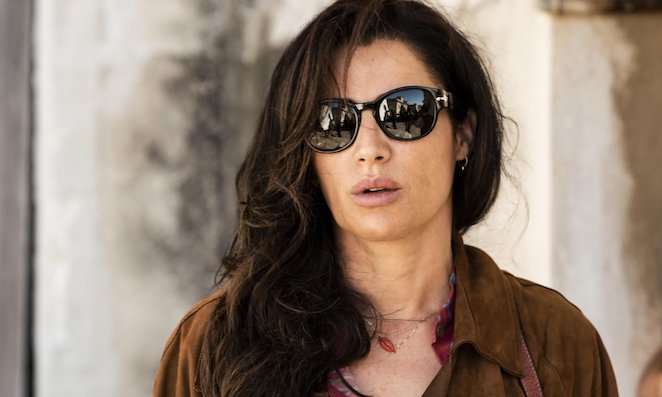 Pagelle TV della Settimana (15-21/02/2021). Promossi Lolita Lobosco e i 25 anni di Porta a Porta. Bocciati i ‘ritardi’ del Cantante Mascherato e il televoto del GF Vip