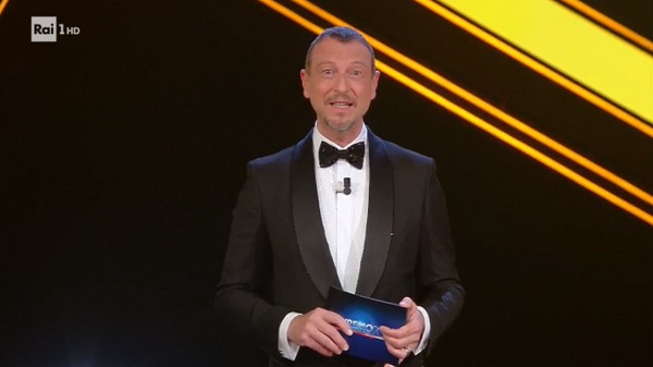Sanremo 2021, prima serata – Amadeus: «Mi rincuora pensare che gli applausi registrati siano i vostri da casa». La demoscopica manda in testa Annalisa. Bertè show!