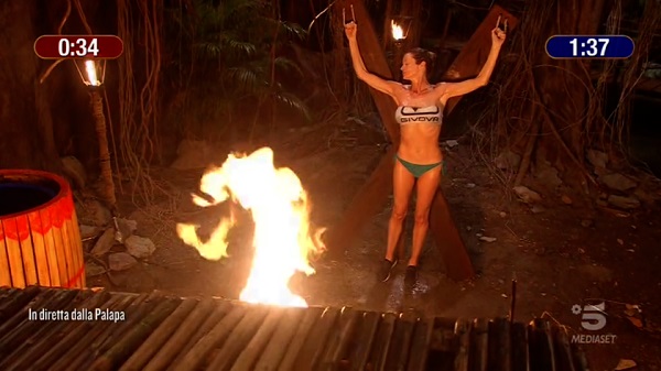 Angela - Isola dei Famosi 2021