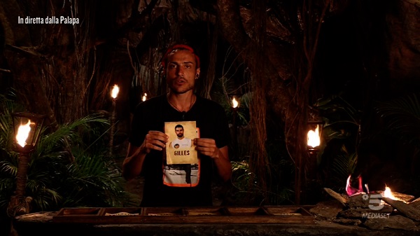 Awed nomina Gilles - Isola dei Famosi 2021