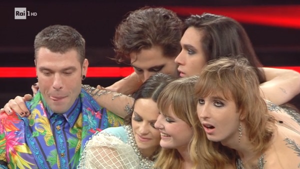 Sanremo 2021: trionfano i Maneskin davanti a Michielin e Fedez. Terzo Ermal Meta