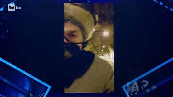 Sanremo 2021, il motociclista che ha accompagnato Ibra all’Ariston: «Ho avvisato mia moglie ma non mi ha creduto»