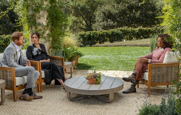Harry e Meghan, l’intervista shock a Oprah Winfrey. La Markle: «I reali temevano il colore della pelle di Archie. Ho pensato al suicidio»