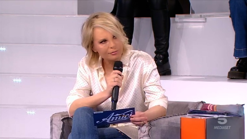 Amici 20, puntata di sabato 6 marzo 2021 – Enula, Sangiovanni e Gaia i primi cantanti ammessi al Serale