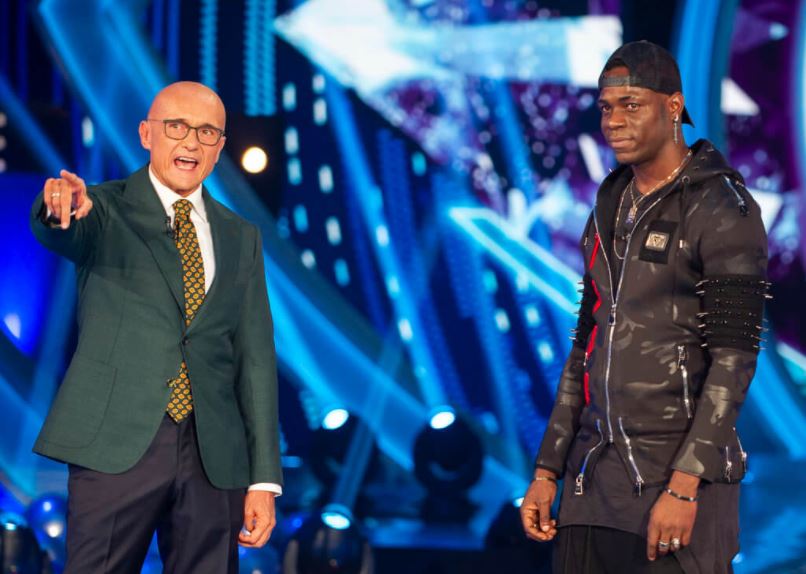 GF Vip, l’Agcom archivia il caso delle battute sessiste di Balotelli