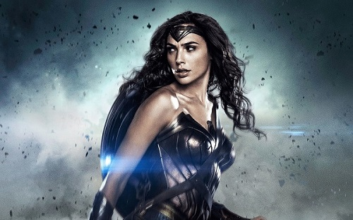 Programmi TV di stasera, giovedì 11 marzo 2021. Wonder Woman sfida Suor Angela. Panariello e Giallini chiudono con Mara Venier, Emma e Alessandra Amoroso