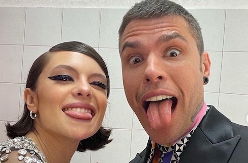 Sanremo 2021, Fedez e Michielin fuori dalla top 10 si consolano con «i super complimenti di Al Bano e dei Jalisse»